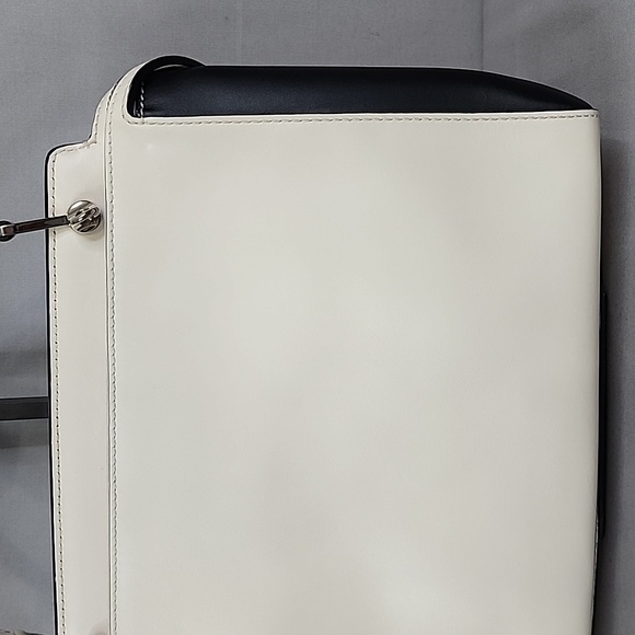 ✨️FENDI Dotcom Whipstitch Top Handle Bag - Picture 6 of 16